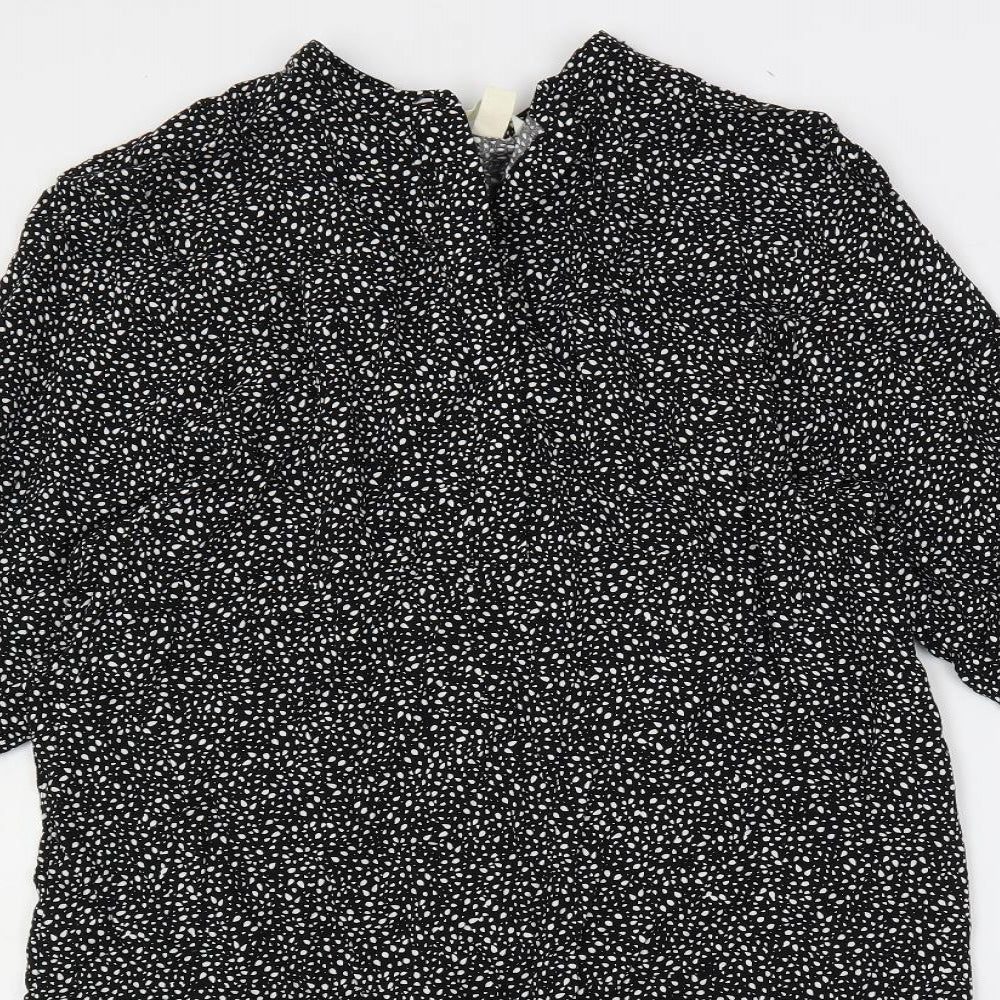 H&M Womens Black Animal Print Viscose Shift Size XS Round Neck Button
