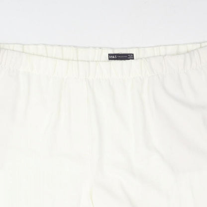 Marks and Spencer Womens Ivory Polyester Basic Shorts Size 24 L5 in Regular Pull On