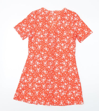 Boohoo Womens Red Floral Polyester A-Line Size 4 V-Neck Button