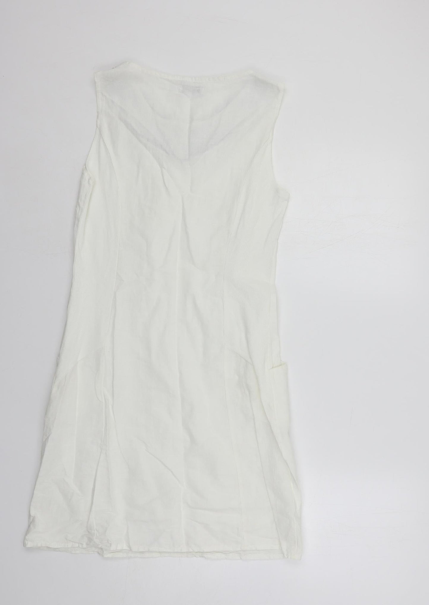 d.e.c.k. By Decollage Womens White Linen Shift Size 10 Boat Neck Pullover - Embellished Neckline