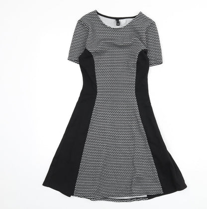 Divided by H&M Womens Black Geometric Polyester A-Line Size 6 Round Neck Pullover - Zig Zag Pattern