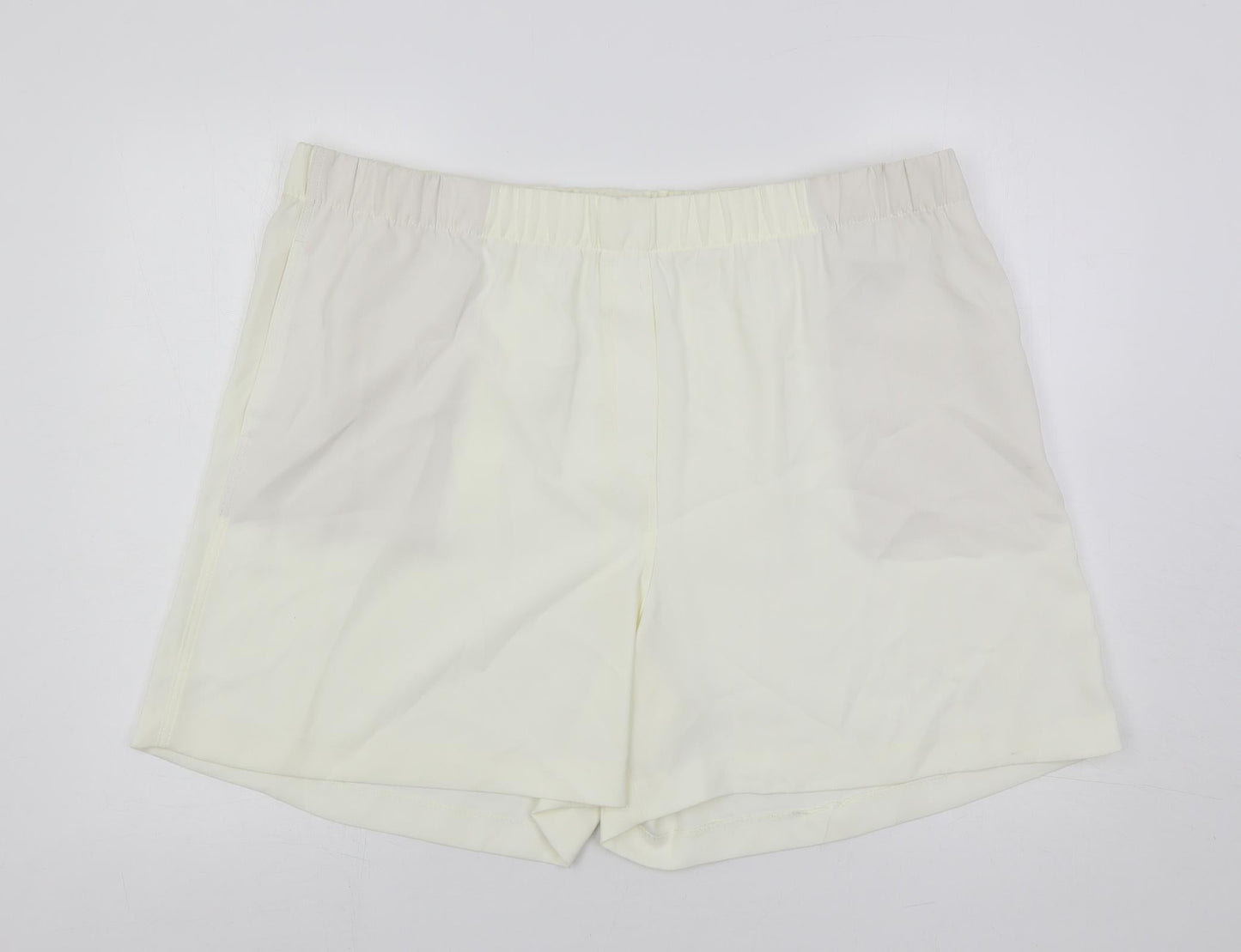 Marks and Spencer Womens Ivory Polyester Basic Shorts Size 22 L5 in Regular Pull On - Elastic Waist