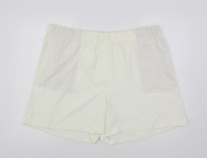 Marks and Spencer Womens Ivory Polyester Basic Shorts Size 22 L5 in Regular Pull On - Elastic Waist