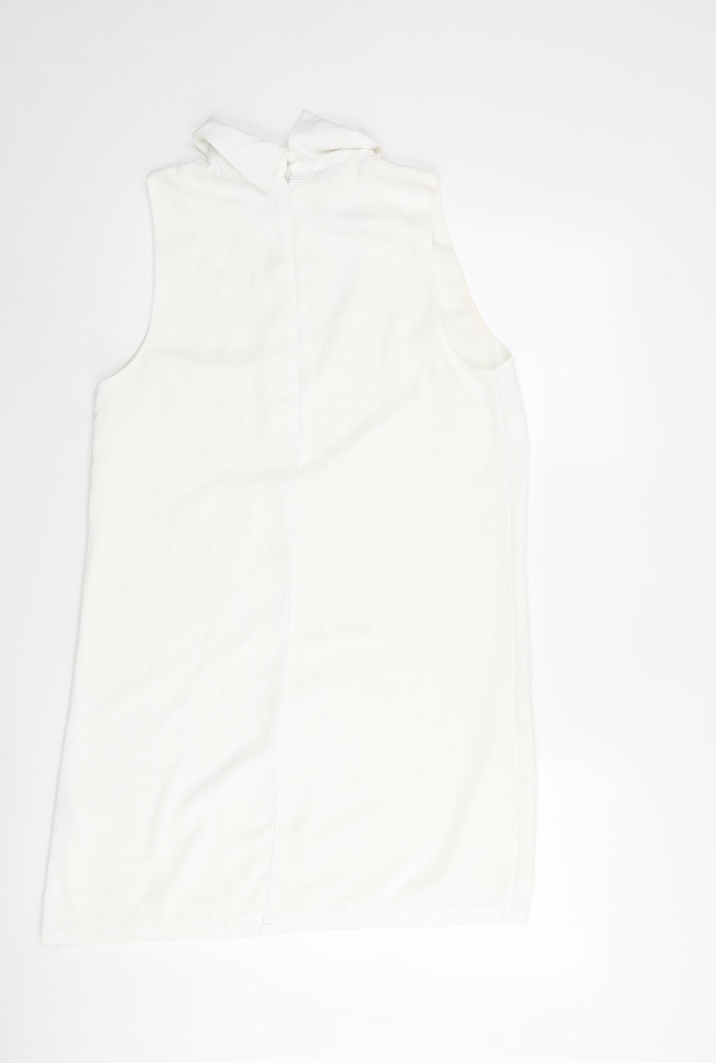 Glamorous Womens White Polyester Shift Size M Collared Zip - V Neck Cut Out