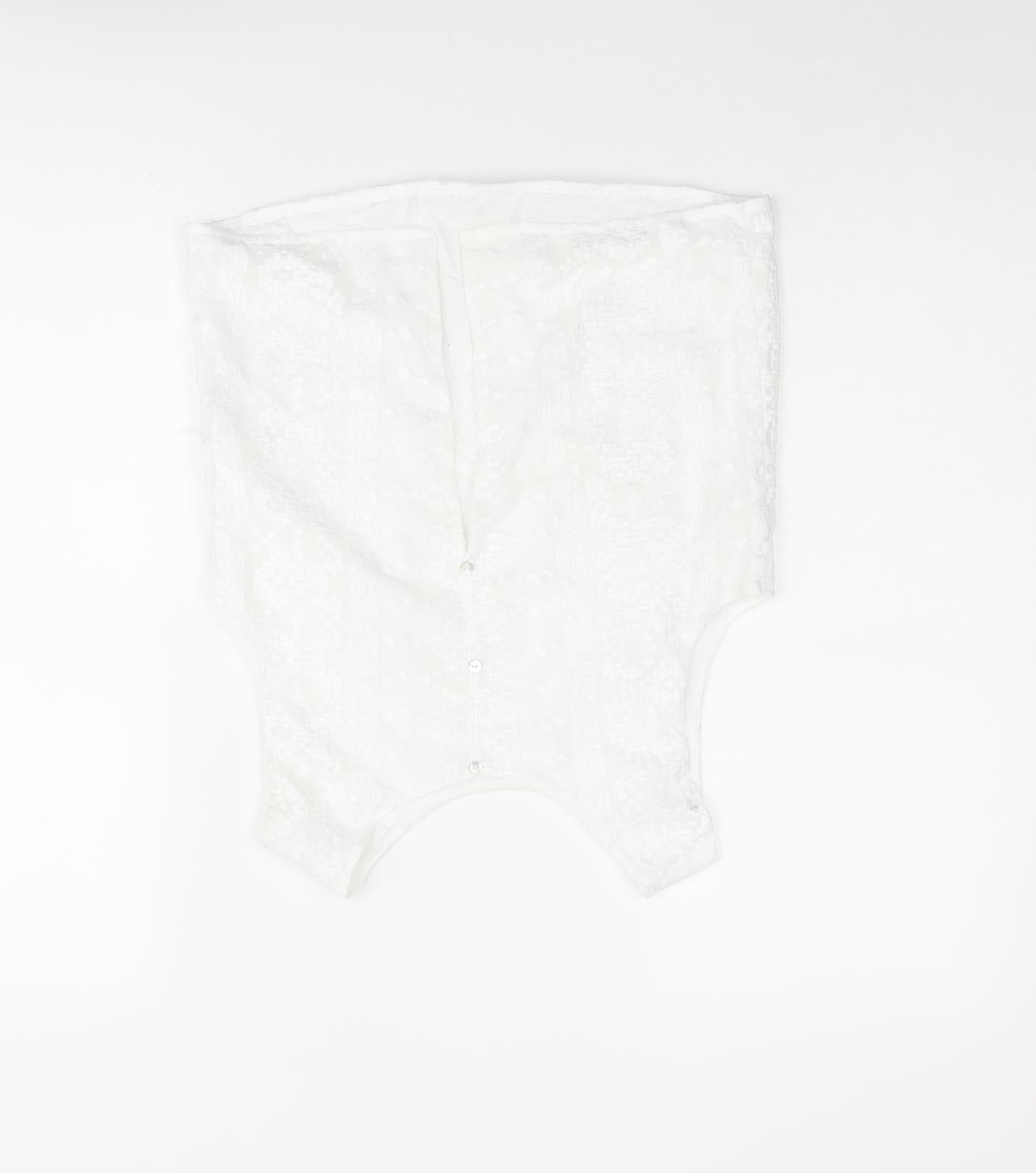 Mnago Womens White Geometric Polyester Camisole Blouse Size S Round Neck - Button Detail