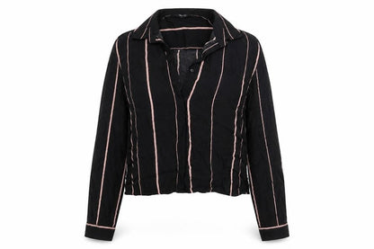 Womens UK Size 6 New Look Black Cropped Button-Up