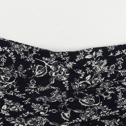 Boohoo Womens Blue Floral Viscose Basic Shorts Size 8 L3 in Regular - Elastic Waist