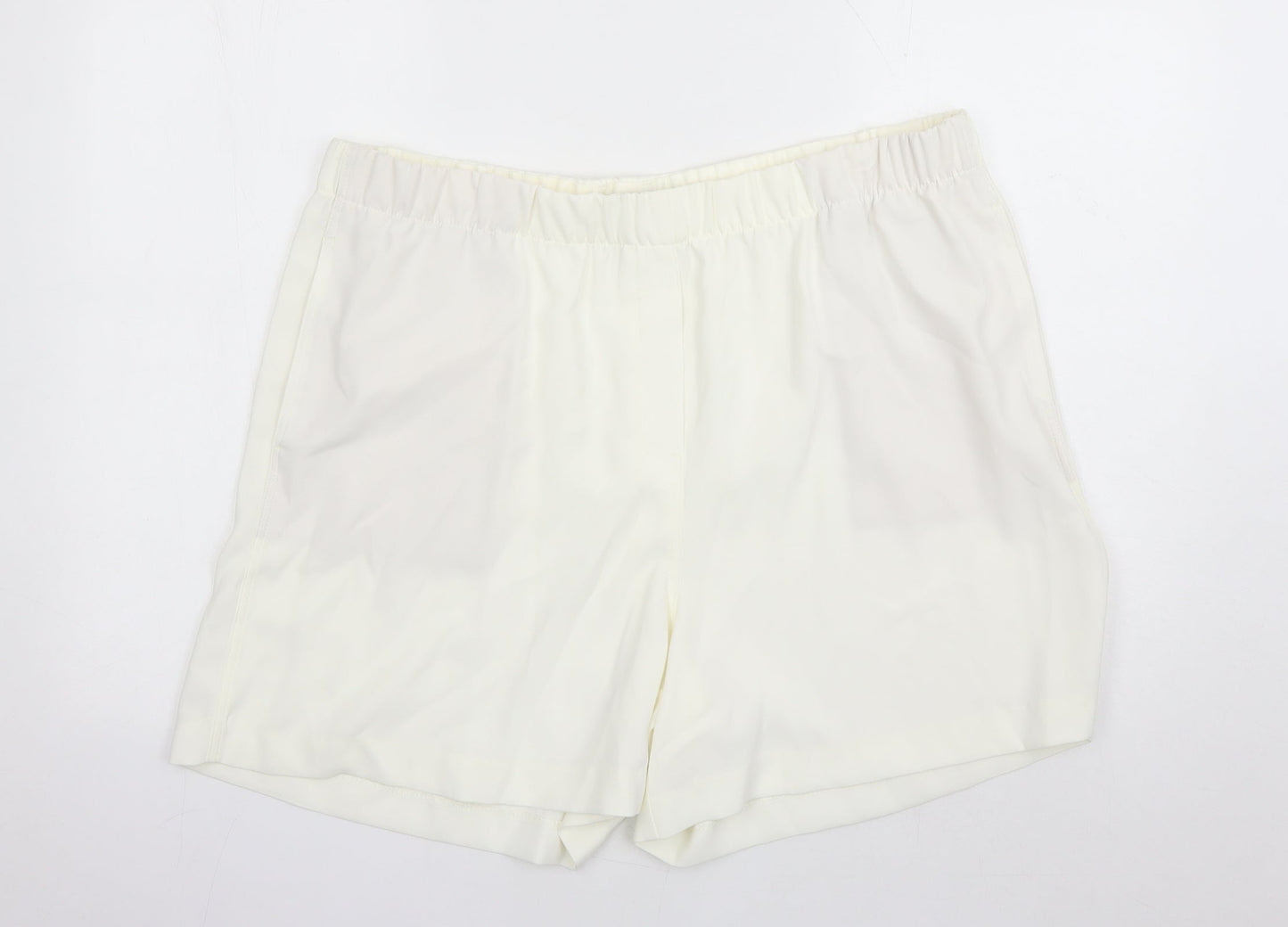 Marks and Spencer Womens Ivory Polyester Bermuda Shorts Size 20 L5 in Regular - Elasticated Waist