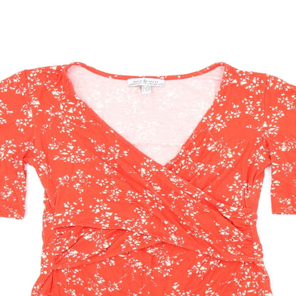 Envie de Fraise Womens Red Floral Polyester Basic T-Shirt Size 6 V-Neck - Size 6/8