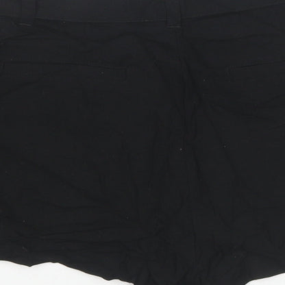 H&M Womens Black Viscose Basic Shorts Size 8 L3 in Regular Zip