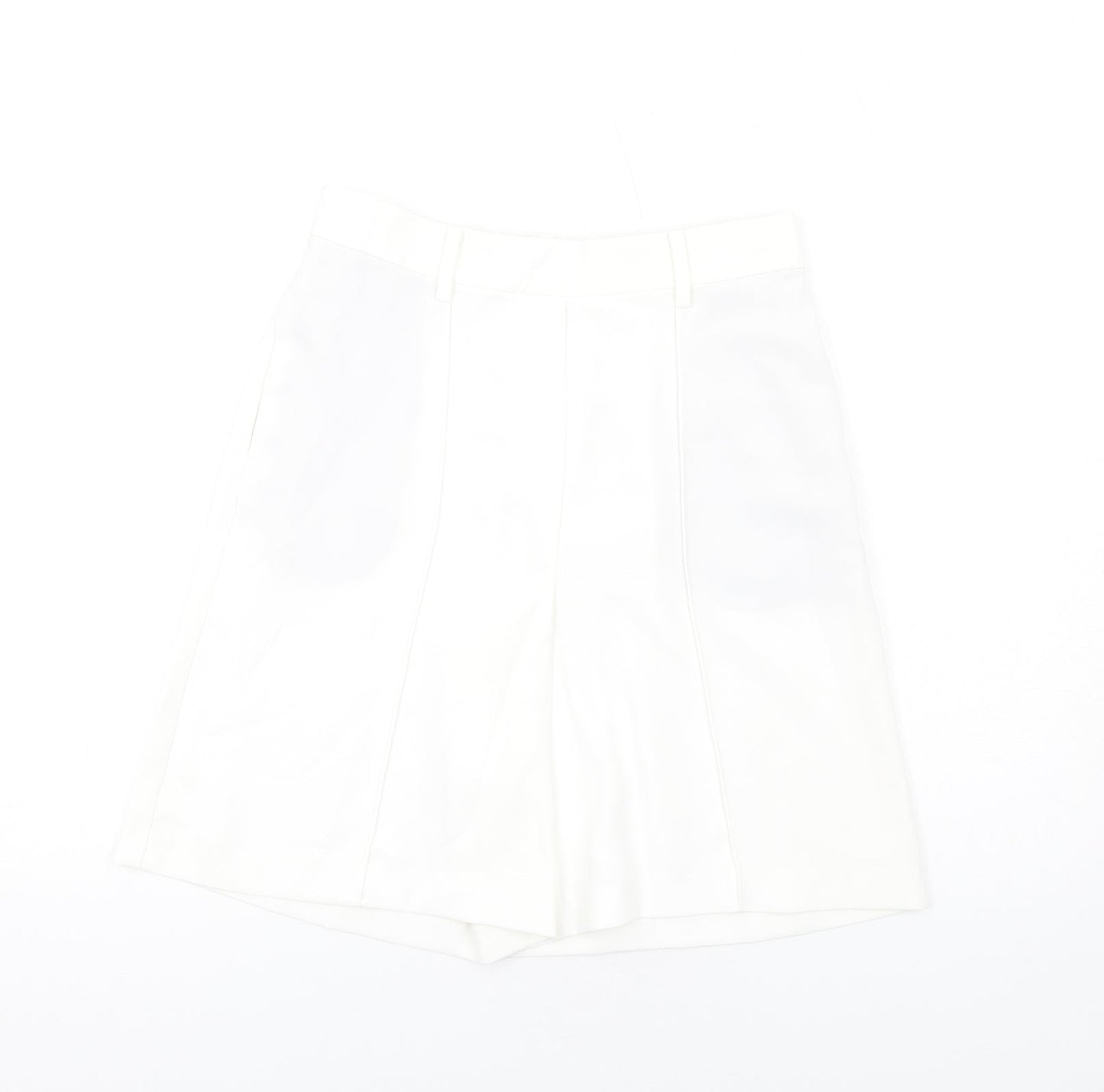 Marks and Spencer Womens White Polyester Basic Shorts Size 10 L8 in Regular Pull On
