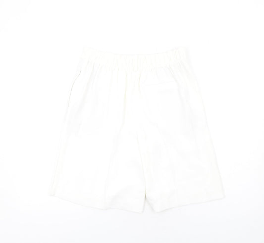 Marks and Spencer Womens White Polyester Basic Shorts Size 10 L8 in Regular Pull On