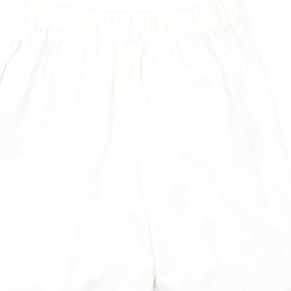 Marks and Spencer Womens White Polyester Basic Shorts Size 10 L8 in Regular Pull On