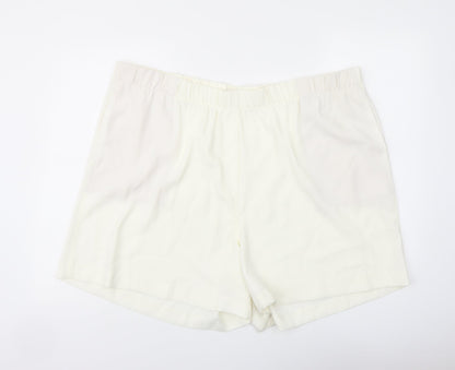 Marks and Spencer Womens Ivory Polyester Basic Shorts Size 24 L6 in Regular Pull On