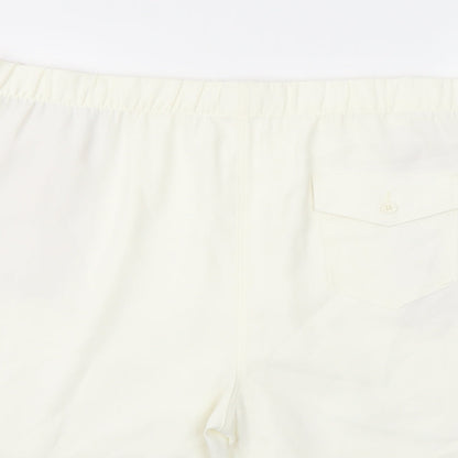 Marks and Spencer Womens Ivory Polyester Basic Shorts Size 24 L6 in Regular Pull On