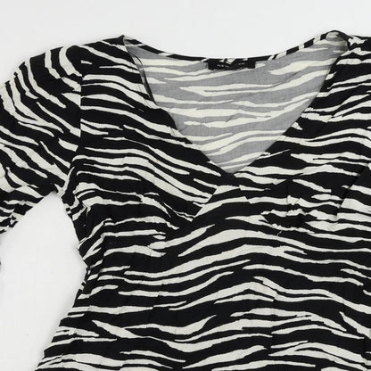 New Look Womens Black Animal Print Viscose Mini Size 10 V-Neck Pullover