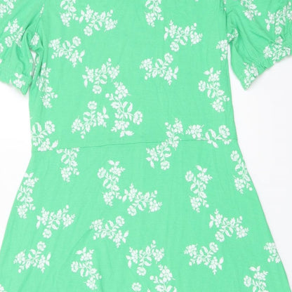 Marks and Spencer Womens Green Floral Viscose A-Line Size 10 Round Neck Pullover