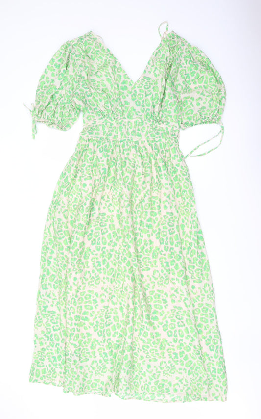 Marks and Spencer Womens Green Animal Print Viscose A-Line Size 8 V-Neck Pullover