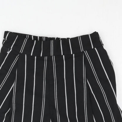 Divided by H&M Womens Black Pinstripe Polyester Paperbag Shorts Size 6 Regular Pull On - Belted