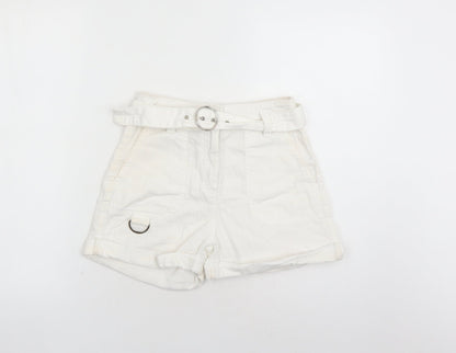 Bershka Womens White Cotton Mom Shorts Size 26 in L3 in Regular Zip - Belted
