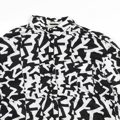 H&M Mens Black Geometric Cotton Button-Up Size M Collared Button