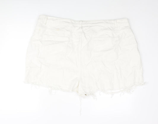 Boohoo Womens White Cotton Cut-Off Shorts Size 26 Regular Zip - Heavily Distressed