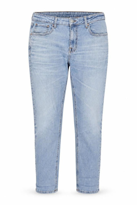 Front view of ASOS women’s blue cotton skinny jeans, size UK 32, in, 30-inch leg regular zip