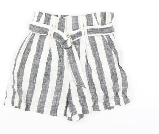 Bershka Womens Black Striped Viscose Paperbag Shorts Size XS L3 in Regular