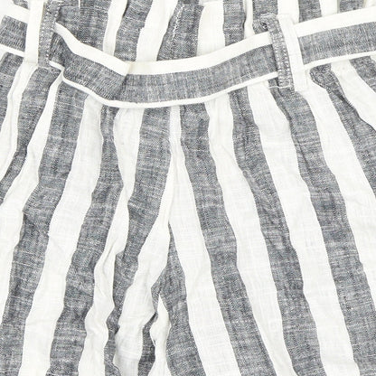 Bershka Womens Black Striped Viscose Paperbag Shorts Size XS L3 in Regular