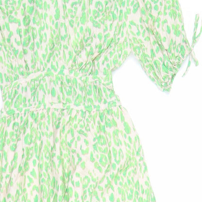 Marks and Spencer Womens Green Animal Print Viscose A-Line Size 6 V-Neck Pullover - Leopard Pattern