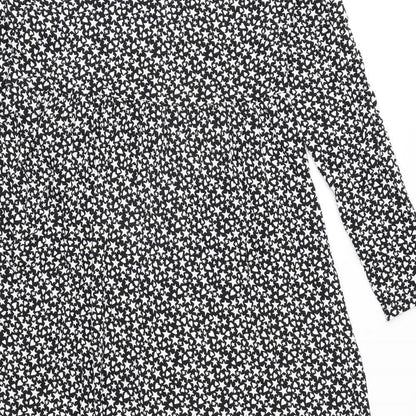 Marks and Spencer Womens Black Geometric Viscose A-Line Size 10 Round Neck Pullover - Star and Heart Print
