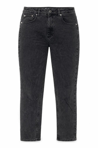 Front view of ASOS women’s black cotton skinny jeans, size UK 26, in, 30-inch leg regular zip