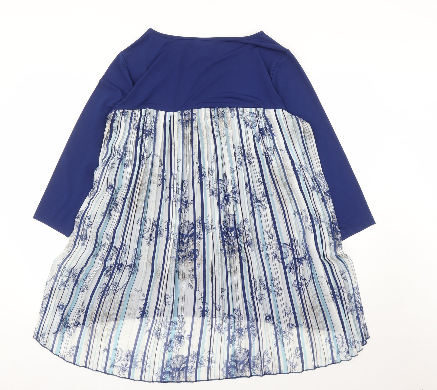 Attitudes Womens Blue Floral Polyester Basic Blouse Size M Round Neck - Pleated Back