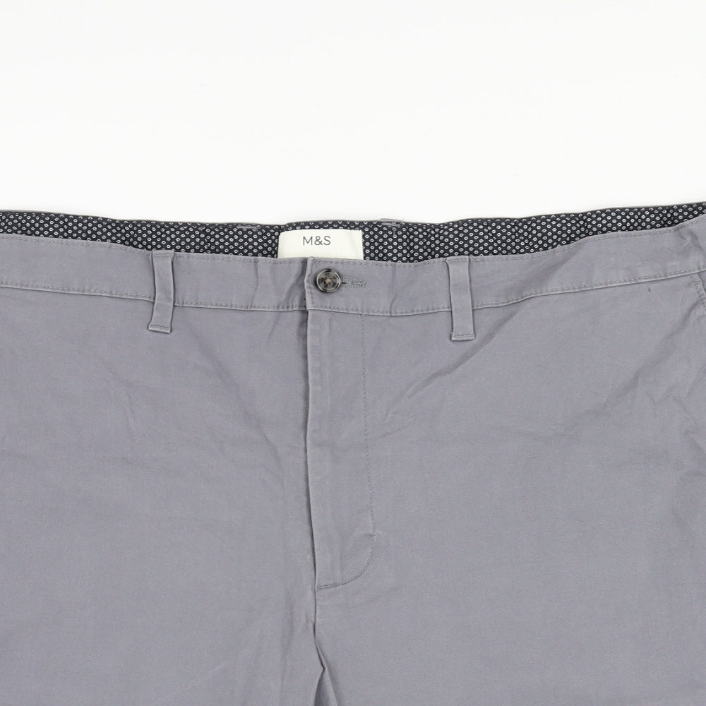 Marks and Spencer Mens Grey Cotton Chino Shorts Size 44 in L9 in Regular Zip