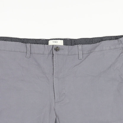 Marks and Spencer Mens Grey Cotton Chino Shorts Size 44 in L9 in Regular Zip
