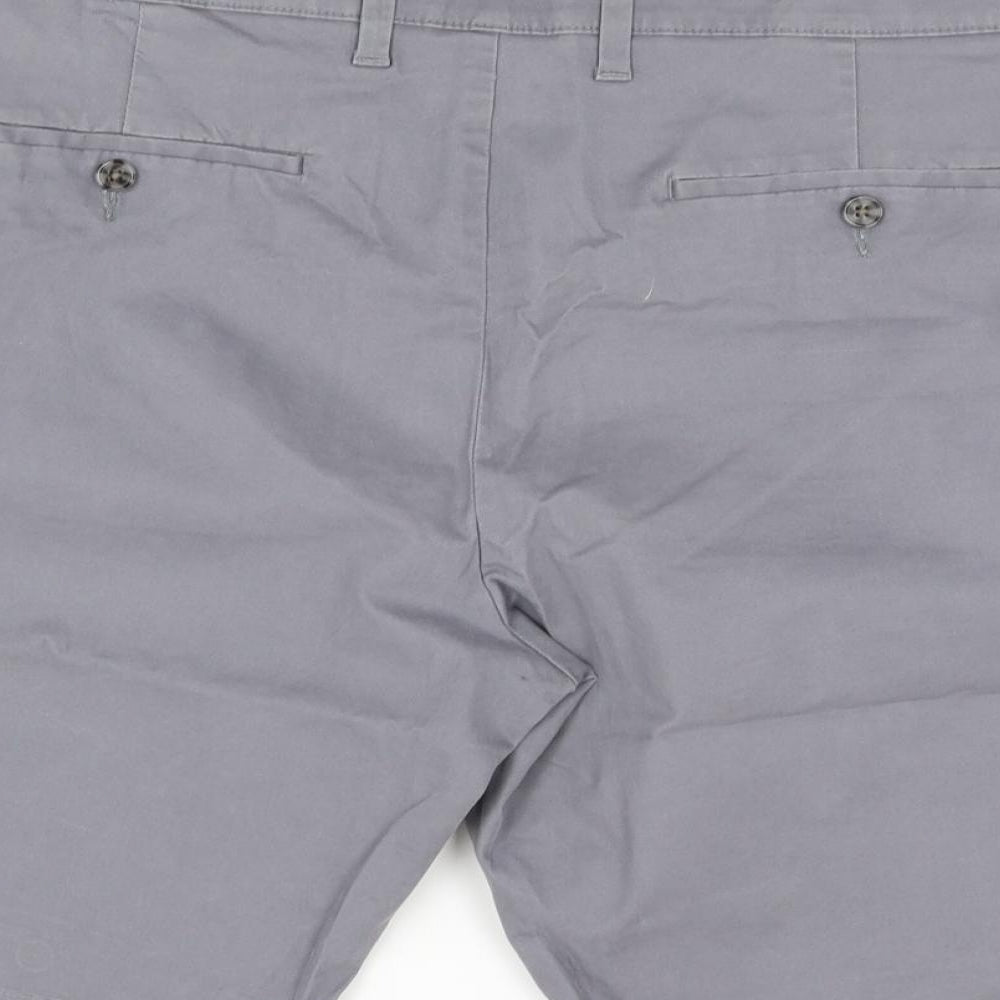 Marks and Spencer Mens Grey Cotton Chino Shorts Size 44 in L9 in Regular Zip