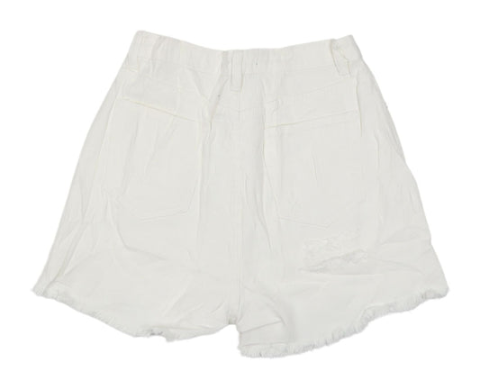 Missguided Women’s White Cut-Off Denim Shorts UK 10