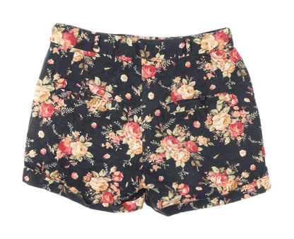 Piper Women's Black Floral Chino Shorts Size 6