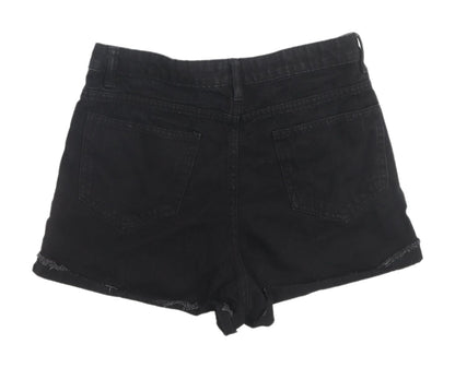 Boohoo Women's Black Cut-Off Denim Shorts