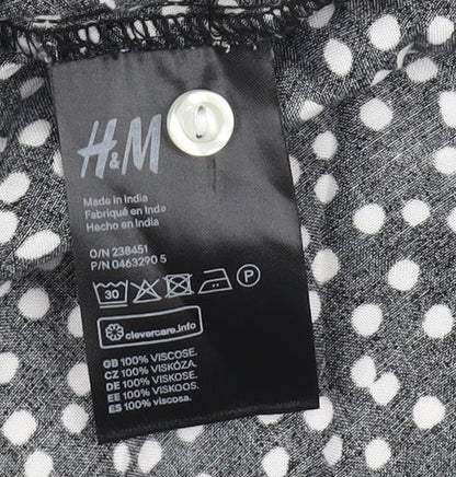 Womens UK Size 14 H&M Black  Button-Up
