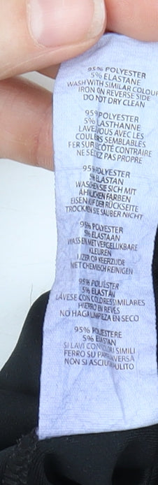 PrettyLittleThing Women's Black Ruffle Shorts Size 8