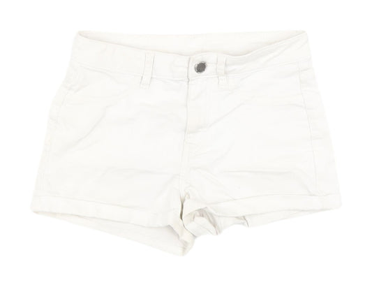 H&M Women’s White Chino Shorts, Size 6