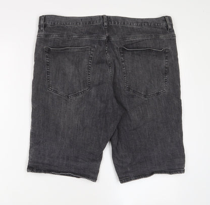 H&M Mens Grey Cotton Bermuda Shorts Size 26 in L12 in Slim Zip