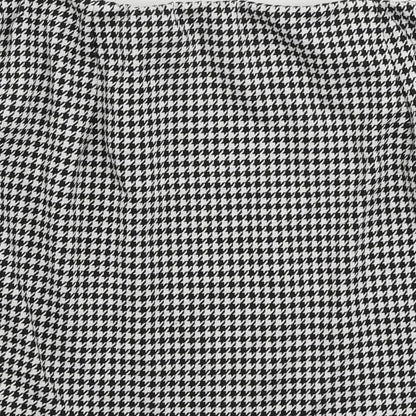 H&M Womens Black Geometric Polyester Mini Skirt Size M - Elastic Waist