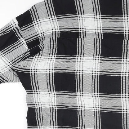 Womens UK Size 6 PRETTYLITTLETHING Black Basic Button-Up