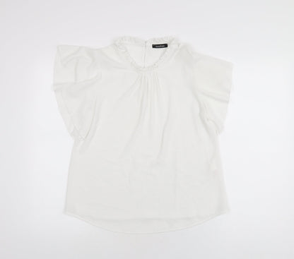 Boohoo Womens White Polyester Basic T-Shirt Size 8 Round Neck
