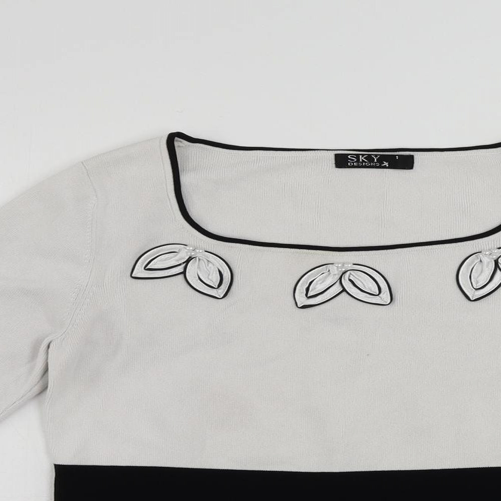 Womens UK Size S Sky White Pullover Jumper