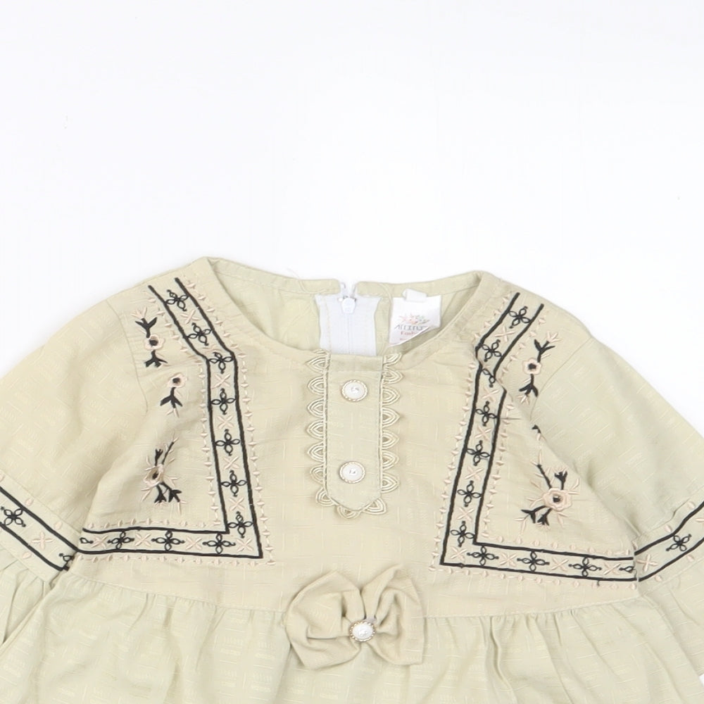 Attitude Girls Beige Fair Isle Cotton A-Line Size 18 Months Crew Neck Zip - Embroidered