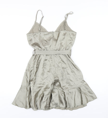 Boohoo Womens Green Polyester A-Line Size 10 V-Neck Zip