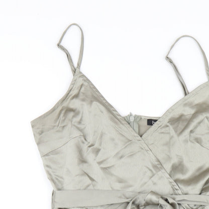 Boohoo Womens Green Polyester A-Line Size 10 V-Neck Zip